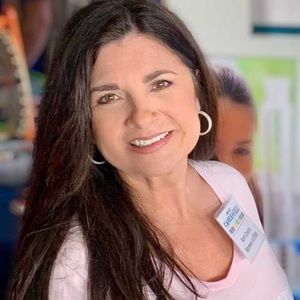 Meet your Posher, Jeannie